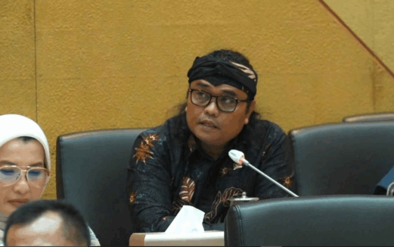 Komisi IX DPR Minta RPMK Industri Tembakau Dievaluasi, Kalau Diterapkan Menkes Tak Bijaksana