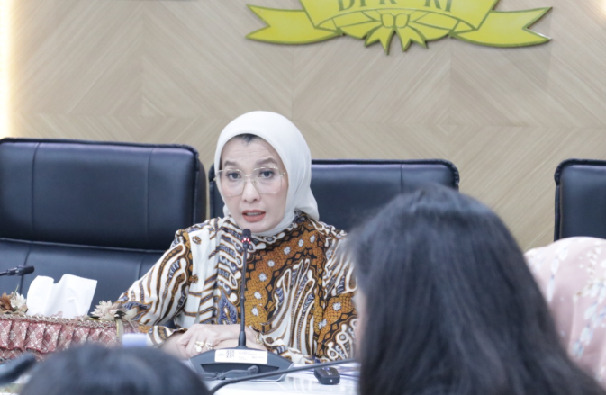 DPR Ungkap Kebijakan Jam Sekolah Lebih Pagi Harus Dibarengi Pendekatan Psikososial