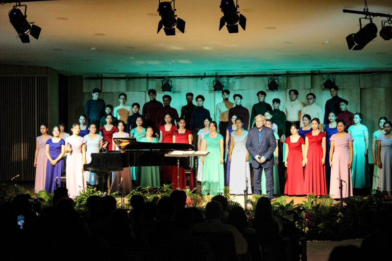 Canticle of Praise: Rayakan Dua Dekade UPH Choir Merangkai Iman, Musik dan Kedisiplinan Mahasiswa