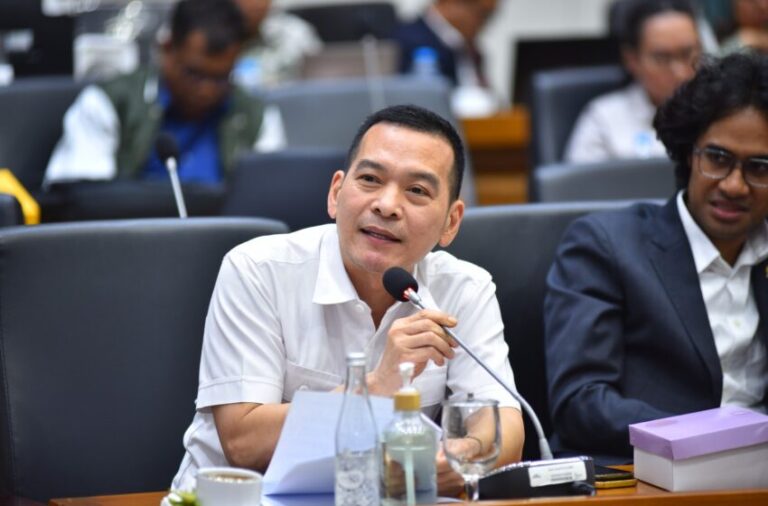 Ramai Temuan Beras Oplosan, DPR Minta Penyelesaian Jangan Berlarut Demi Cegah Kepanikan Pasar