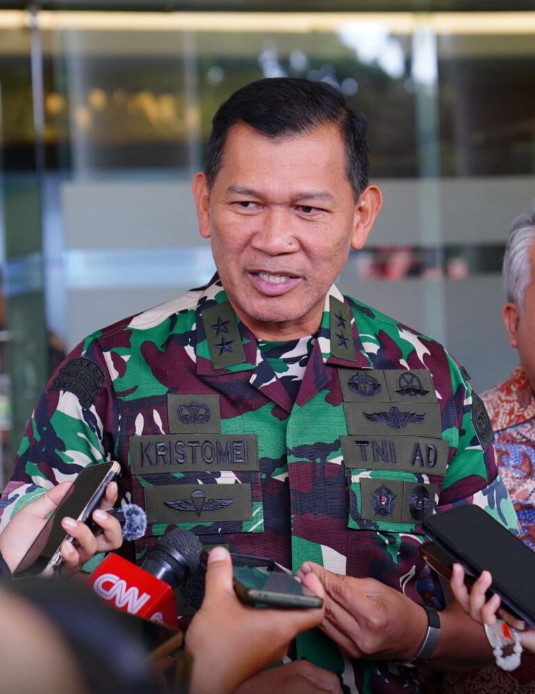 Letjen TNI Novi Helmy Prasetya Kembali Berdinas di TNI Usai dari BUMN