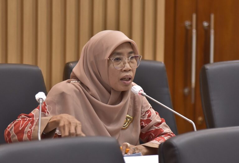 Ada Temuan Obat Herbal Berbahaya, DPR Dorong Pengawasan Proaktif Demi Keselamatan Masyarakat