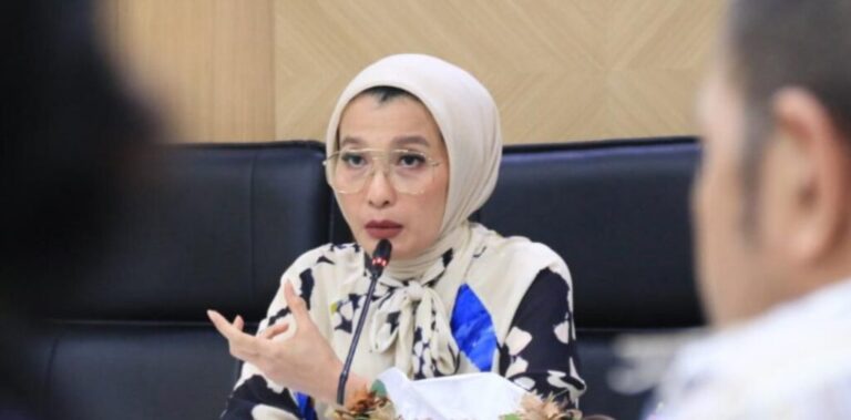 DPR Desak Pemerintah Bergerak Cepat Atasi Badai PHK