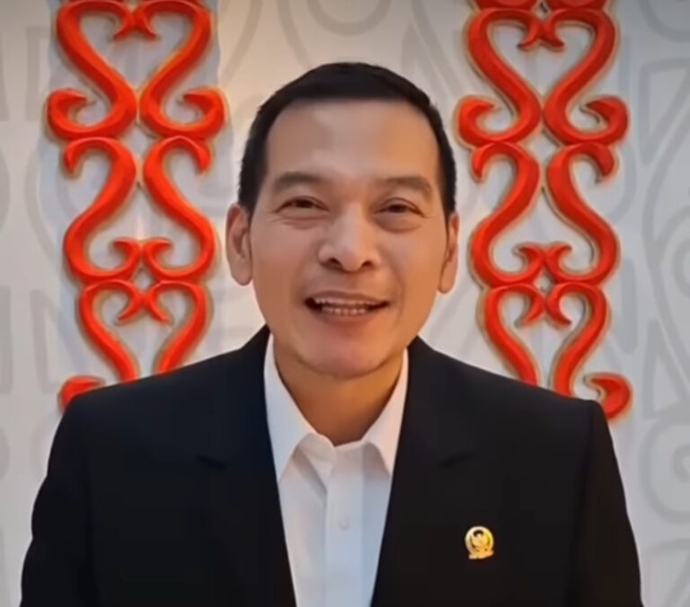 Stok Melimpah Harga Tetap Mahal, DPR Desak Pemerintah Tuntaskan Masalah Beras Apek