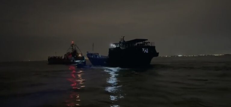 Bakamla Berhasil Selamatkan Kapal Nelayan Mati Mesin di Perairan Batam