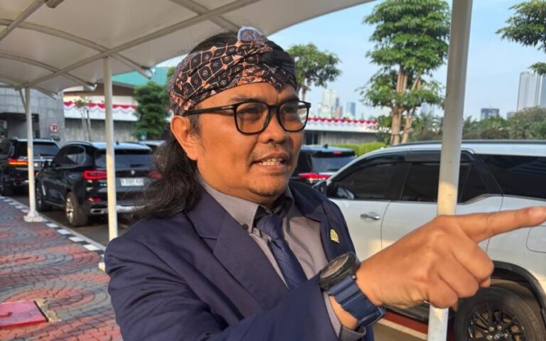 Soroti Rencana Pembangunan 500 Batalyon, DPR: Ketahanan Bangsa Dimulai dari Perut Rakyat!