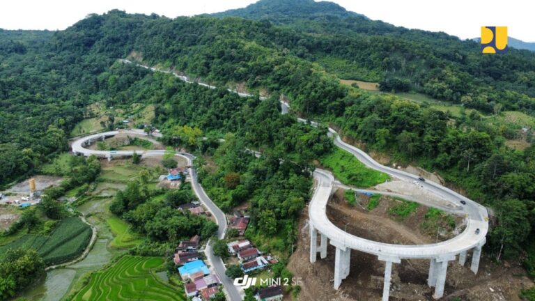 Jalan Layang Poros Maros-Bone Rampung Dibangun, Ini Penampakannya!