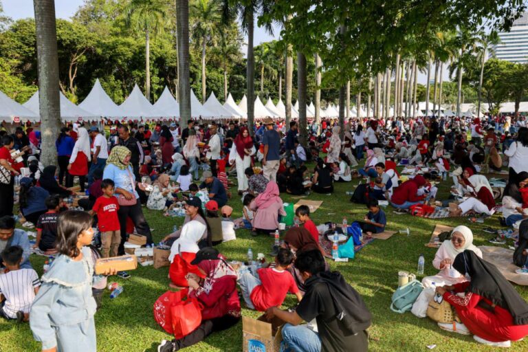 Kementerian UMKM Dorong Perputaran Ekonomi Melalui Pesta Rakyat HUT ke-80 RI