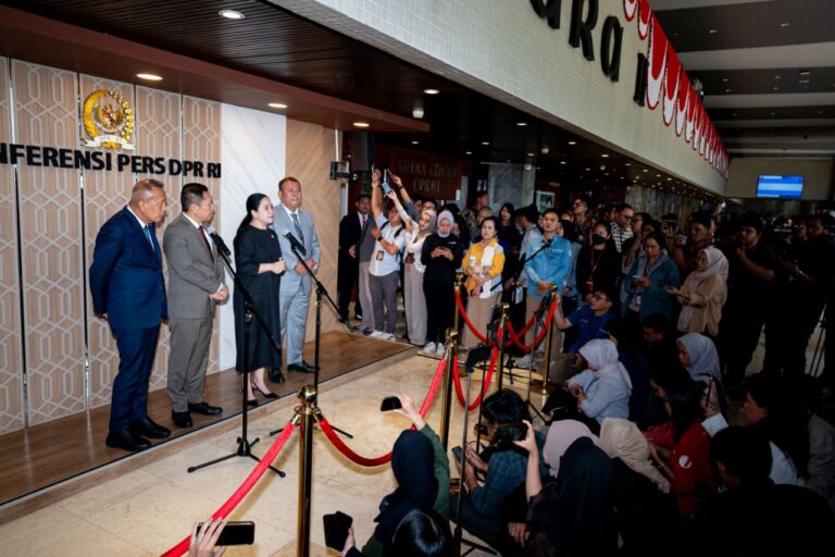 Jelaskan Gaji Secara Rinci ke Publik, DPR Dinilai Tunjukkan Keterbukaan