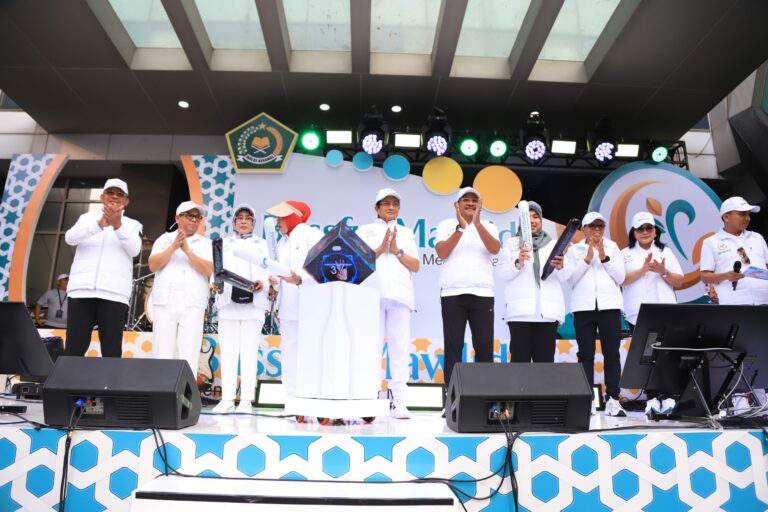 Seribu Peserta CFD Ikuti Mawlid Funwalk, Menag Ajak Warga Sambut Maulid dengan Menjaga Toleransi