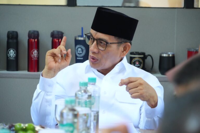 Wamenag dan Densus 88 Bahas Kasus ASN terkait NII