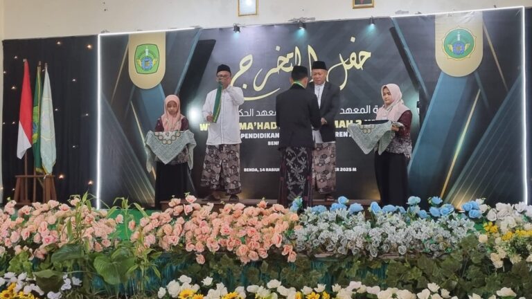 Kemenag Ajak Lulusan Ma’had Aly Al Hikmah 2 Brebes Manfaatkan Beasiswa Studi S2 dan S3