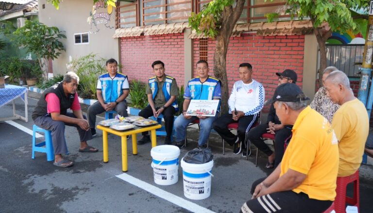 Sinergi PT JGP, Warga, dan Polres Pasuruan; Dari Ngopi Hingga Kerja Bakti