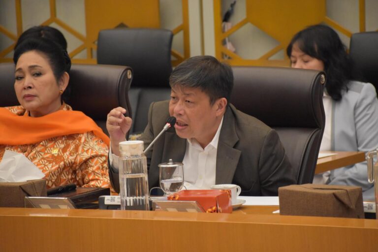 Komisi IV DPR Akan Panggil KKP Terkait Tanggul Beton di Cilincing