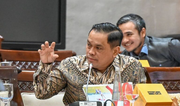 DPR Sebut Langkah Pemerintah Tangani 200 Penunggak Pajak Besar Sebagai Sinyal Positif Keadilan