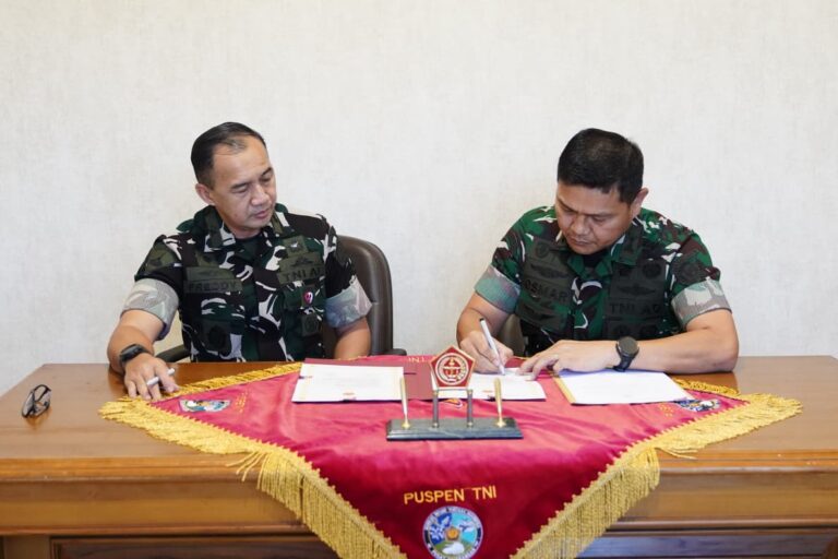 Wakapuspen TNI Resmi Sertijab