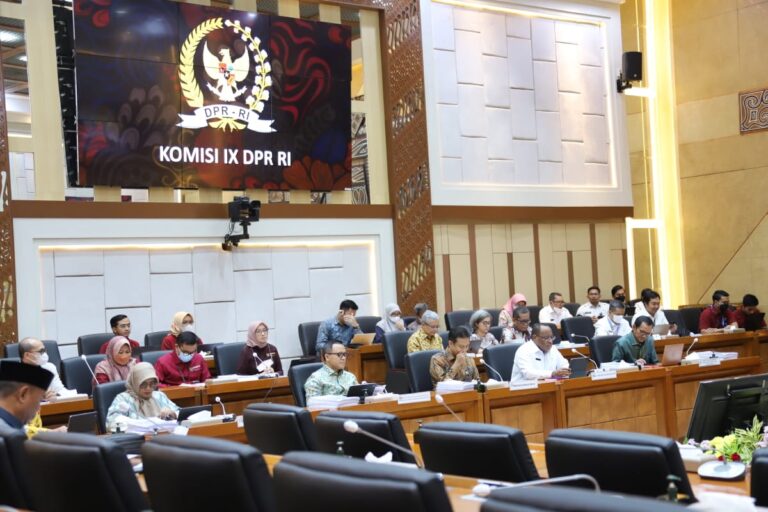 Sikap DPR Soal Masalah MBG Dinilai Upaya Cari Solusi Jawab Keresahan Publik