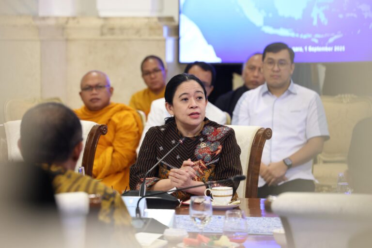 Ikut Bertemu Tokoh Bangsa di Istana, Puan: DPR Berbenah Diri, Terus Dengarkan Aspirasi Rakyat