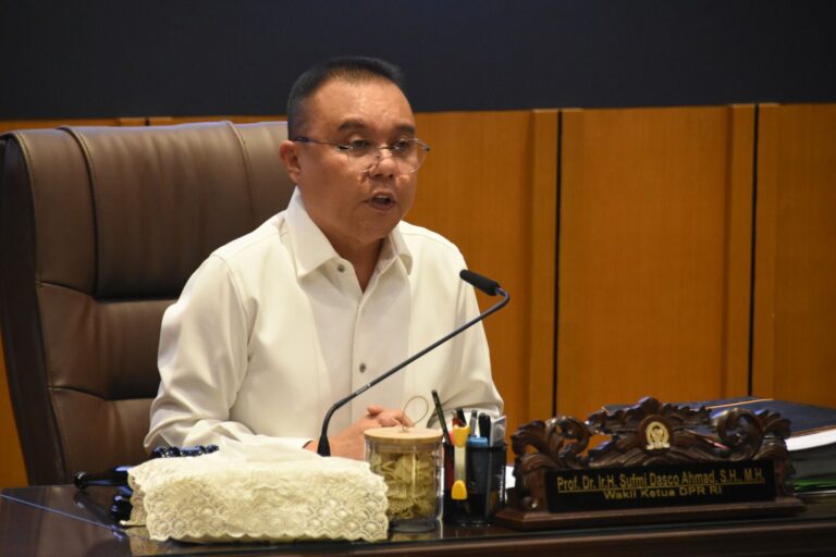 DPR Akan Bahas 17+8 Tuntutan Rakyat, Dasco Sebut Tunjangan Rumah Sudah Disetop