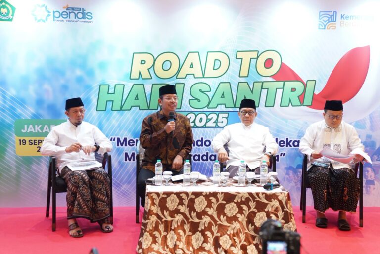 Hari Santri 2025 Usung Tema ‘Kawal Indonesia Merdeka Menuju Peradaban Dunia’