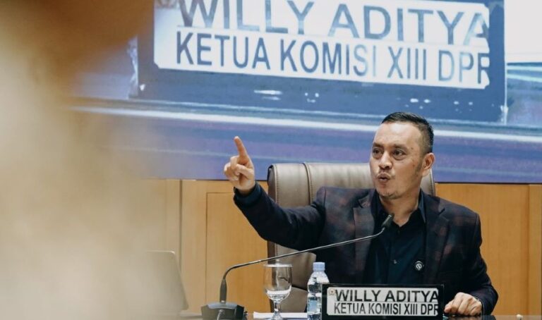 Willy Berbicara Literasi Bisa Cerdaskan Bangsa, Yakin RUU Perbukuan Dibahas Mulus di DPR