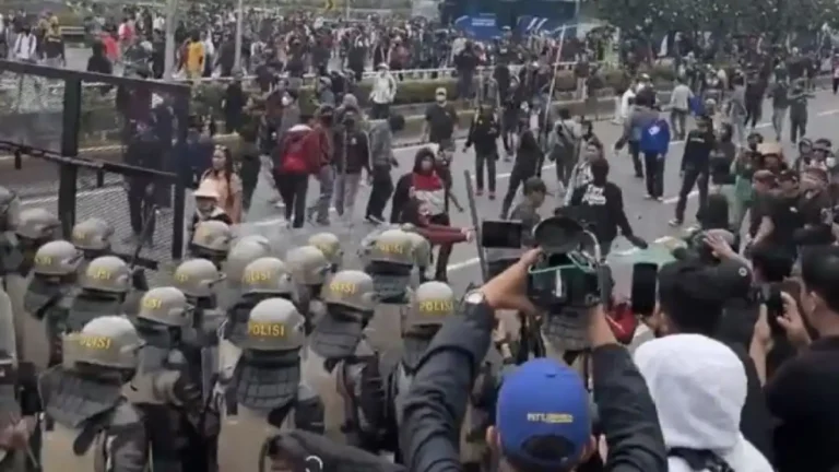 Kecam Penangkapan Paksa Aktivis, PVRI Sebut Kriminalisasi 959 Orang Jadi Paradoks Reformasi Polri