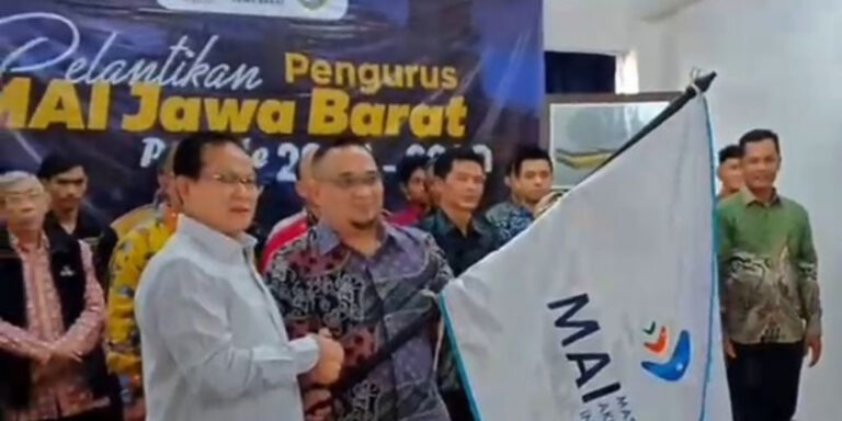 Prof Rokhmin Lantik Kepengurusan Baru MAI Jabar, Harus Jadi Rumah Besar bagi Pelaku Akuakultur