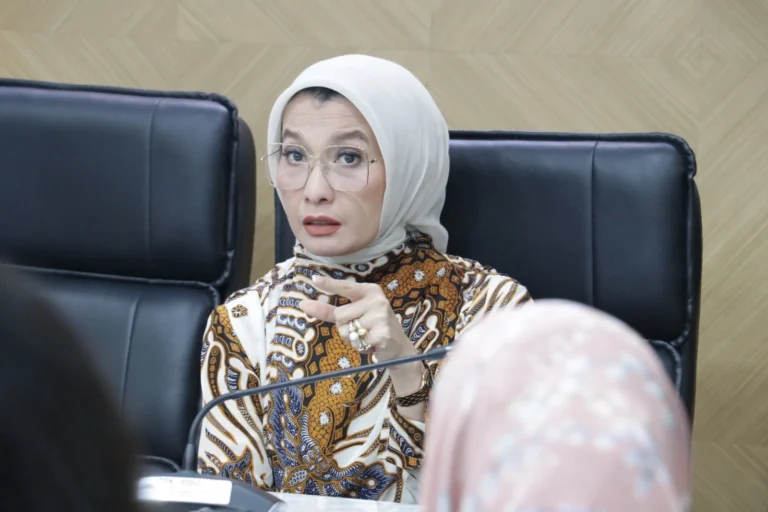 Tunggakan Iuran BPJS Akan Dihapus, Arzeti: Harapan Baru Bagi Keluarga Rentan
