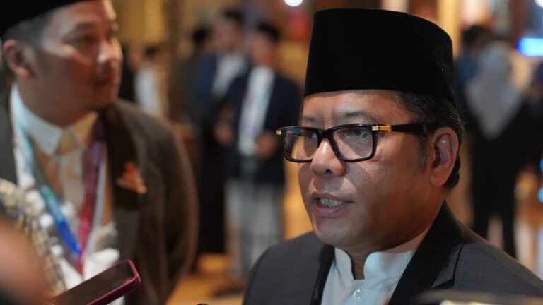 Sekjen Kemenag Pastikan Peralihan Aset Haji Berjalan Tanpa Hambatan