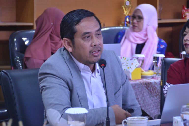 Guru Besar Ilmu Politik Islam UIN Jakarta: Pilkada Lewat DPRD Kemunduran Demokrasi