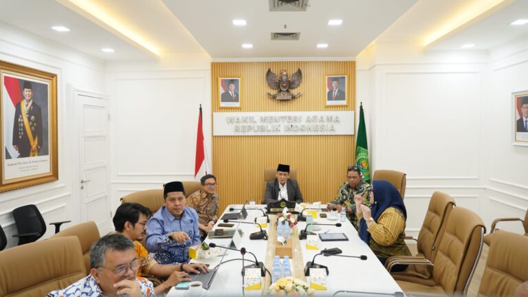 Wamenag Minta Renstra Kemenag 2025-2029 Perkuat Pesantren