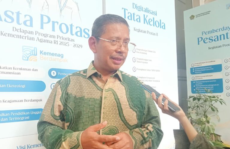 Kemenag Pesan Agar Mahasiswa PTK Tak Pilih-pilih dalam Menebar Kebaikan