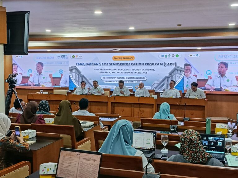 Sekjen Kemenag Buka Program LAPP untuk Para Calon Awardee ke Luar Negeri