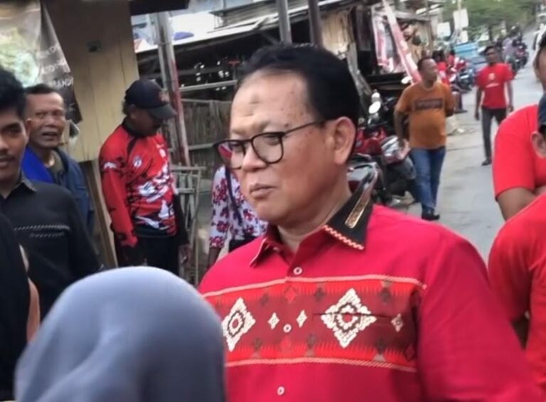 Petani Keluhkan Harga Garam, Prof Rokhmin: Insya Allah, Teknologi dari KKP Jadi Solusi