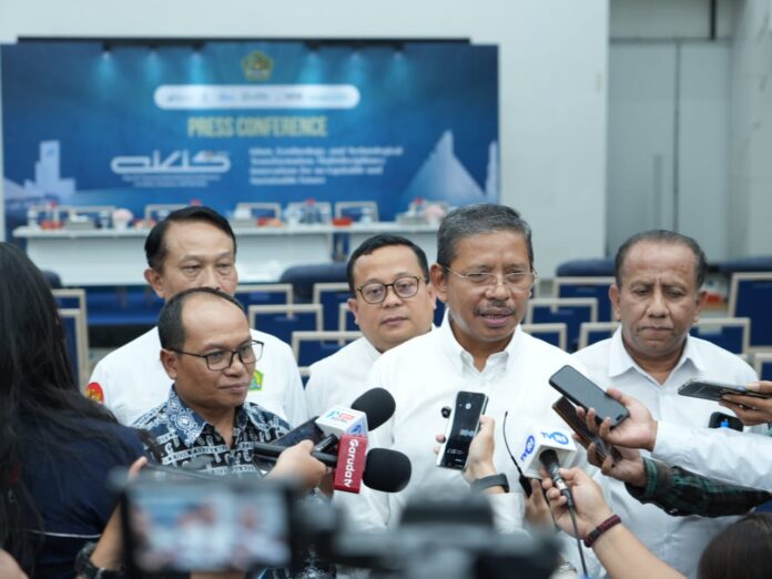 WhatsApp Image 2025-10-29 at 22.22.39