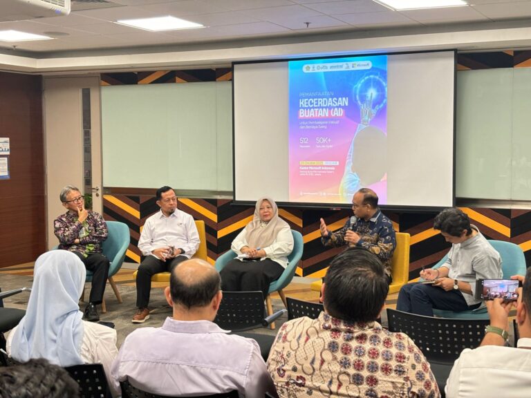 Kemenag dan Microsoft Indonesia Latih 50 Ribu Guru dan Santri Pesantren untuk Kuasai AI