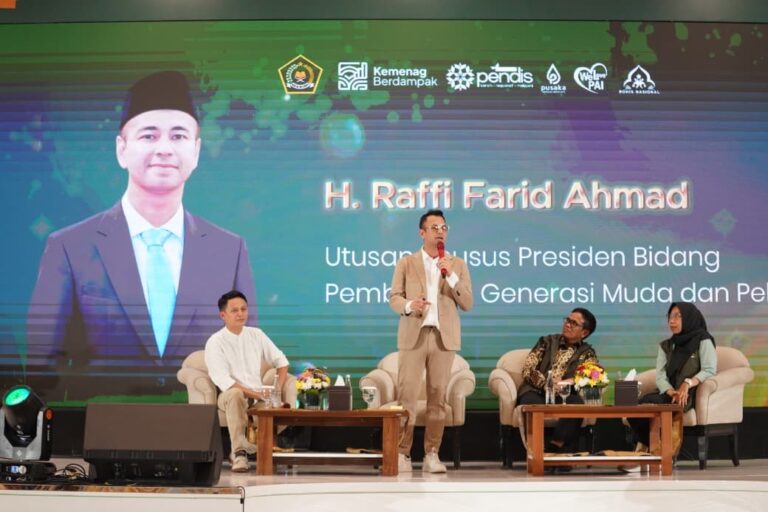 Rafi Ahmad Ingatkan Peserta Kongres Rohis Kedepankan Ilmu Rohani dan Adab