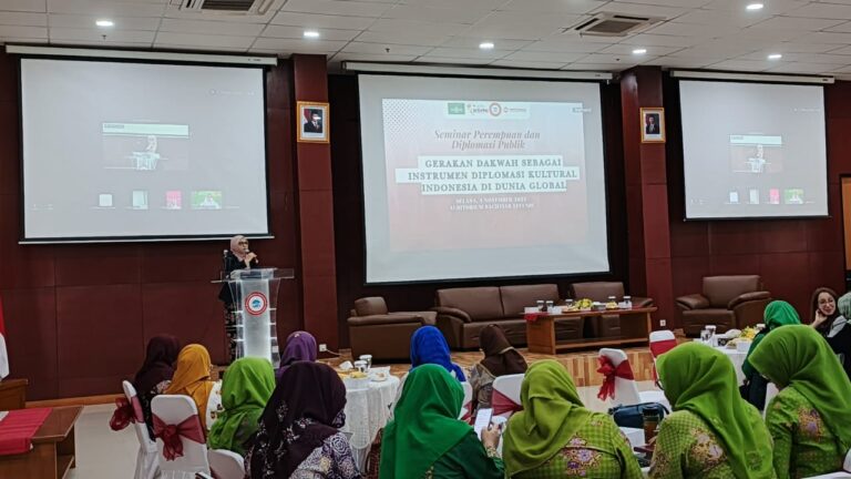 Menteri PPPA Tekankan Perempuan Islam pada Penggerak Diplomasi Publik