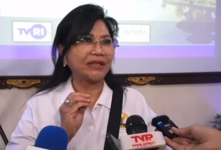 Demi Pariwisata yang Sehat, DPR Dorong Perbaikan Sistem Izin Usaha via OSS