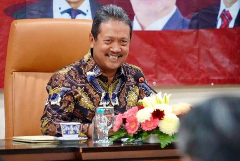 Menteri KKP Kembangkan Budidaya Modern untuk Blue Food