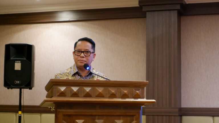 Buka The 5th INCOILS 2025, Sekjen Kemenag Dorong Pascasarjana PTKIN Lahirkan Alumni Otoritatif