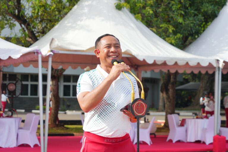 Panglima TNI Ajak Prajurit dan PNS TNI Jalani Pola Hidup Sehat