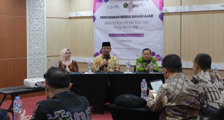 Kemenag Tetapkan 90 Buku PAI dan Bahasa Arab Layak Terbit