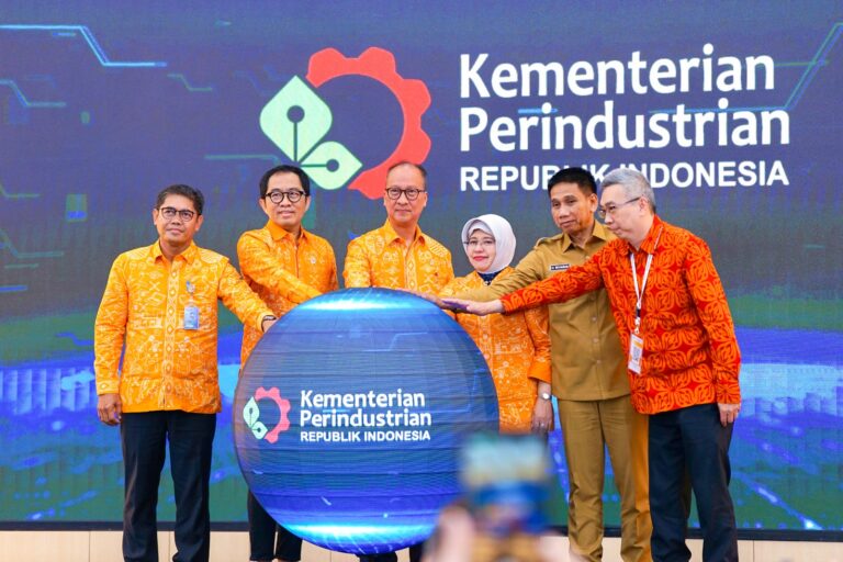 Menperin: Jamaah Haji Raih Dua Pahala Jika Beli Produk Dalam Negeri