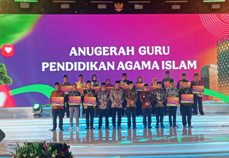 Kemenag Realisasikan Tunjangan Sertifikasi Guru Non ASN Senilai Rp749 Miliar Lebih