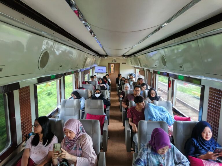 KAI Wisata Catat Rekor, Penumpang Tembus 21.400 di Musim Libur Nataru