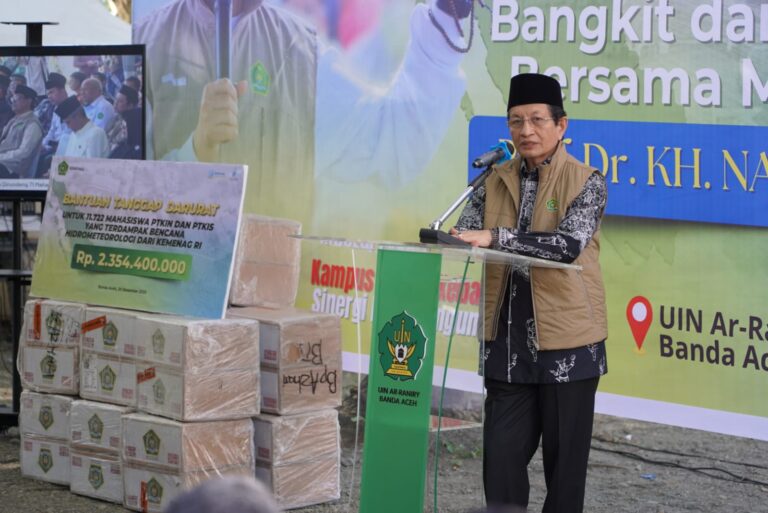 Menag Pastikan Negara Hadir untuk Pendidikan Korban Banjir