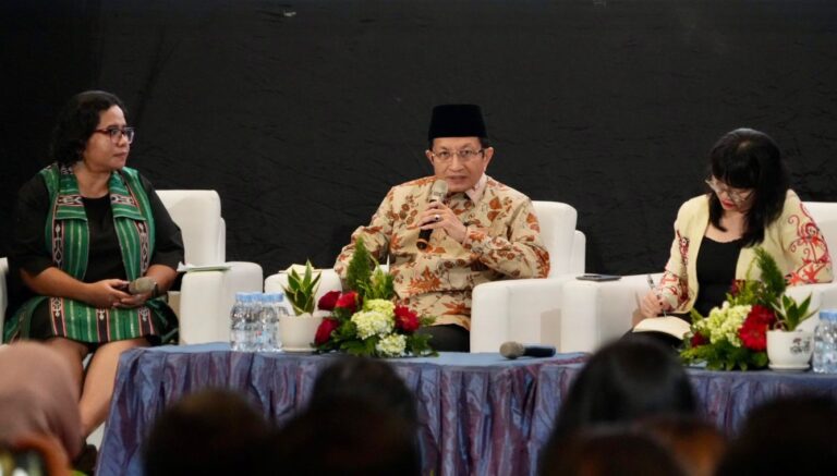 Menag Puji Konsep Natal Nasional 2025 yang Sangat Indonesia