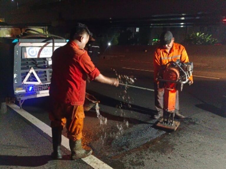 Hadapi Curah Hujan Tinggi, Jasamarga Transjawa Tol Perkuat Inspeksi dan Pemeliharaan Jalan Tol Jakarta–Cikampek