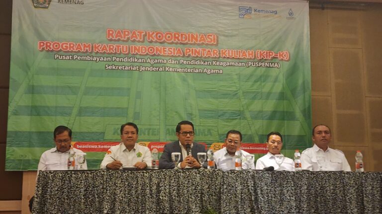 Sekjen Kemenag Harap Perguruan Tinggi Alokasi Anggaran Beasiswa untuk Mahasiswa Asing